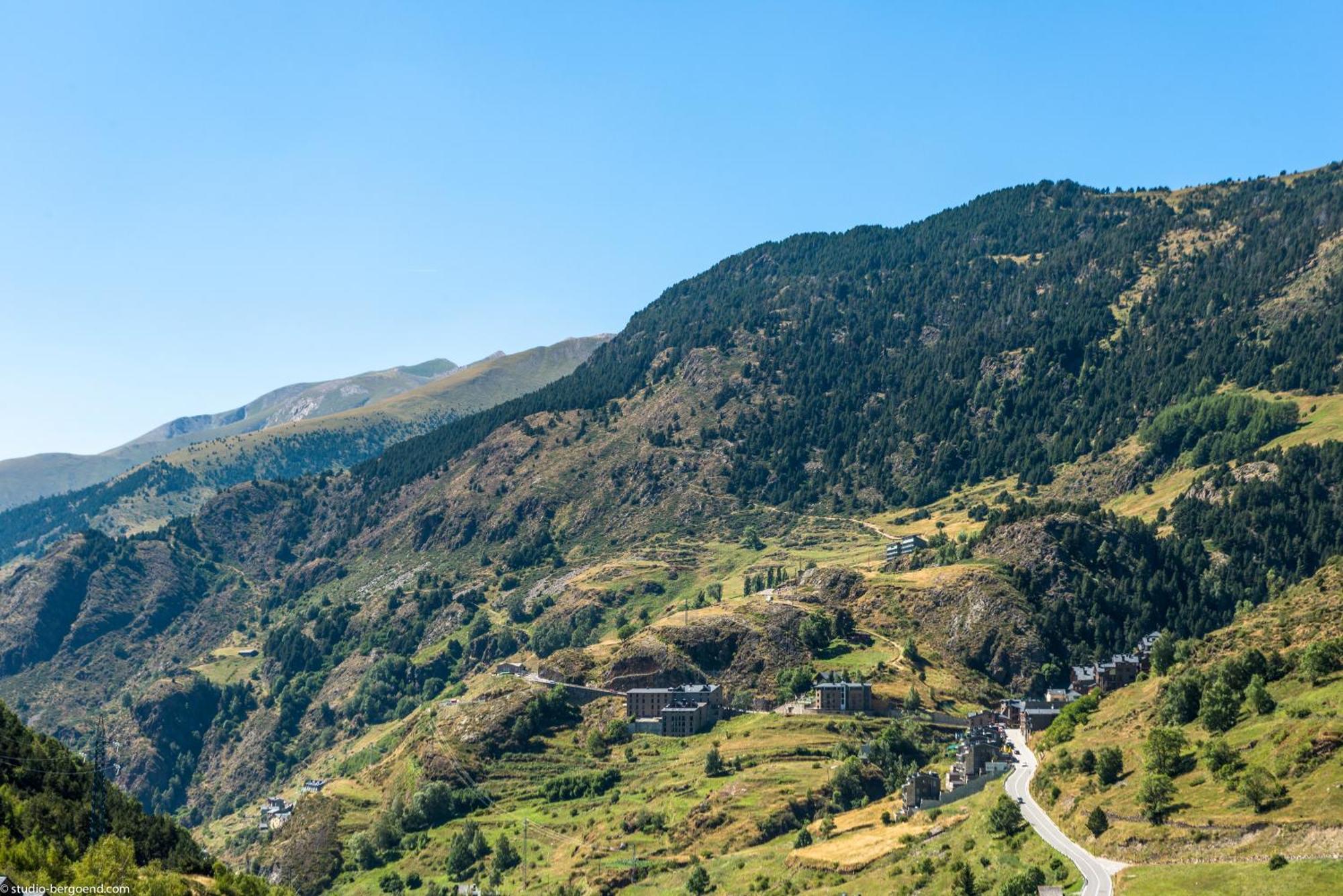 Pierre & Vacances Andorra Бордес-д'Энвалира Экстерьер фото