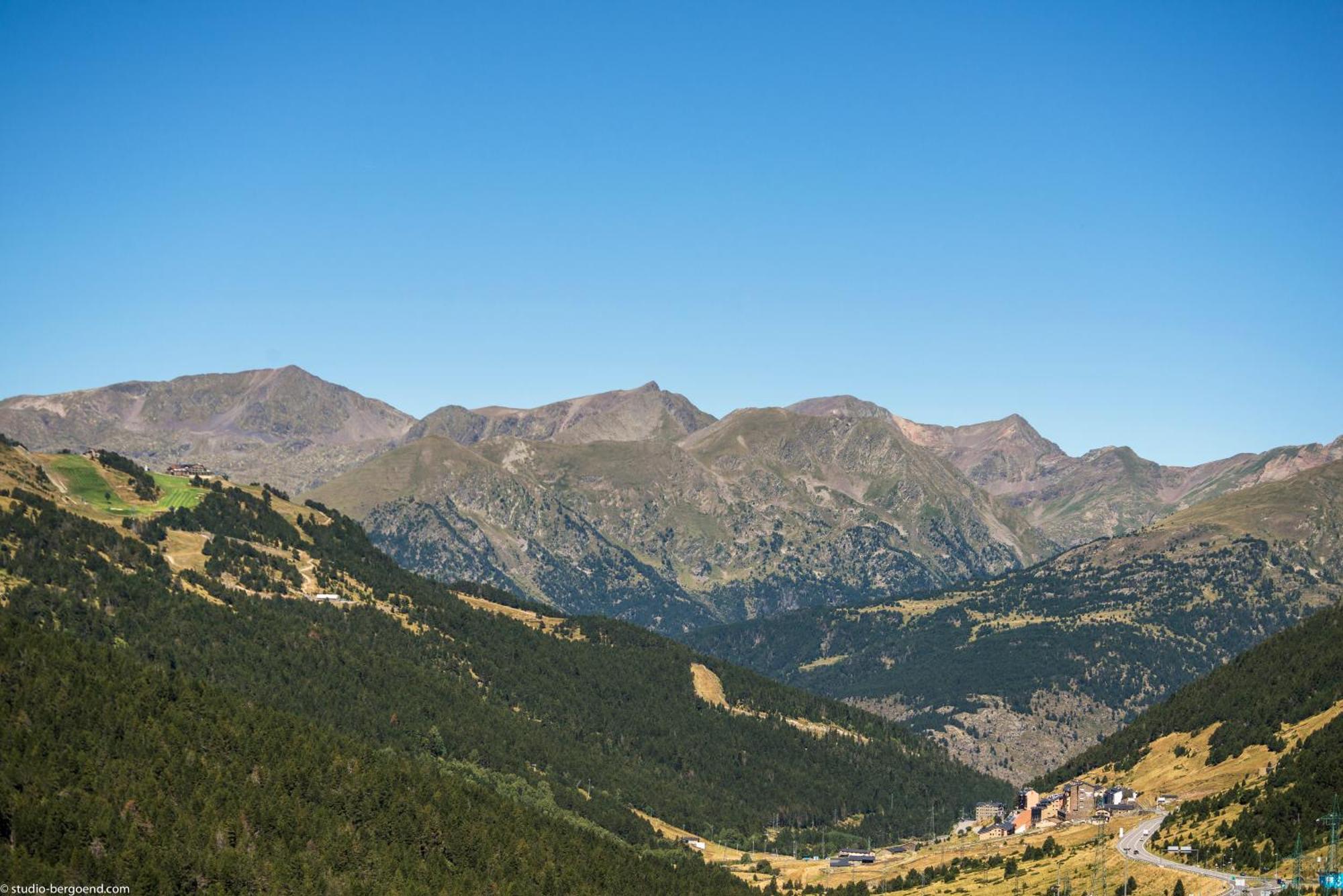 Pierre & Vacances Andorra Бордес-д'Энвалира Экстерьер фото